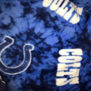 Indianapolis Colts versatile fleece hood